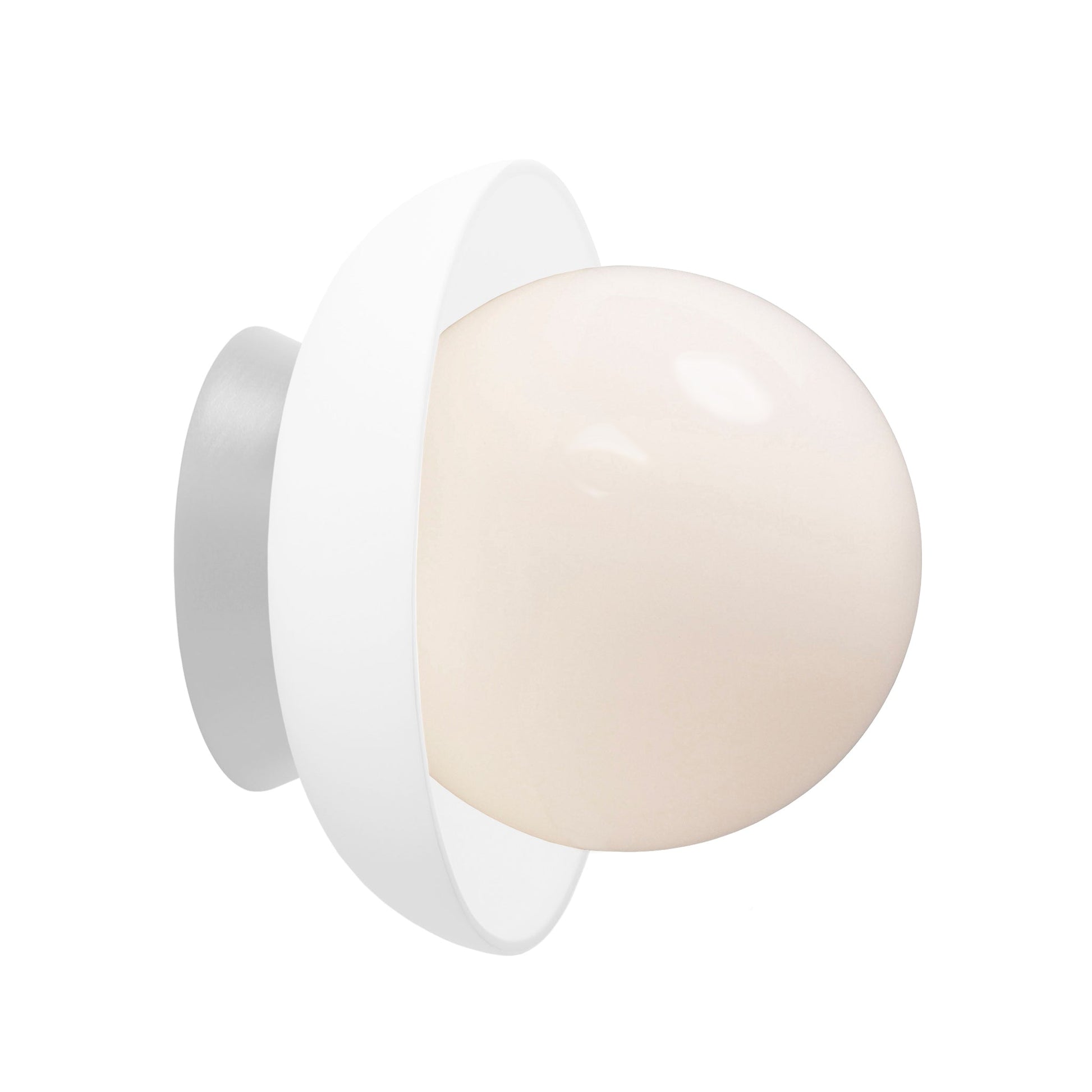 Terra Lexi shown with a 6" threaded glass globe.