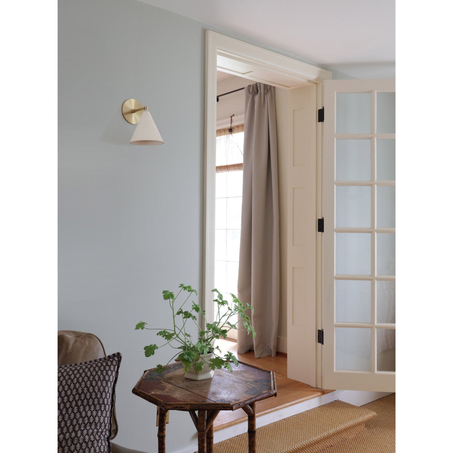 Petra Ceramic Sconce